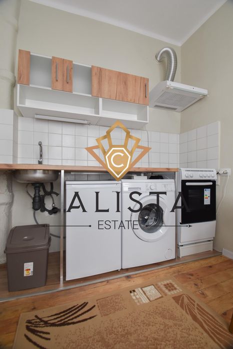 Дава се под наем Двустаен апартамент в София, Център - 64 кв.м за 699 € - Снимка #2