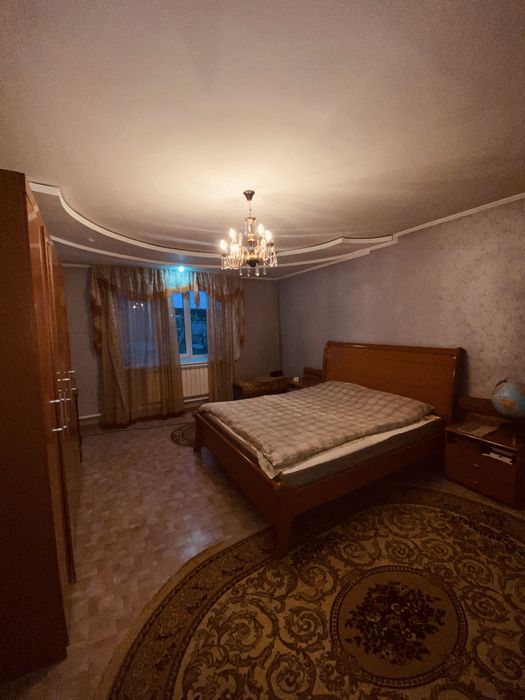 Продам котедж. 365м. В преспективном р-оне.