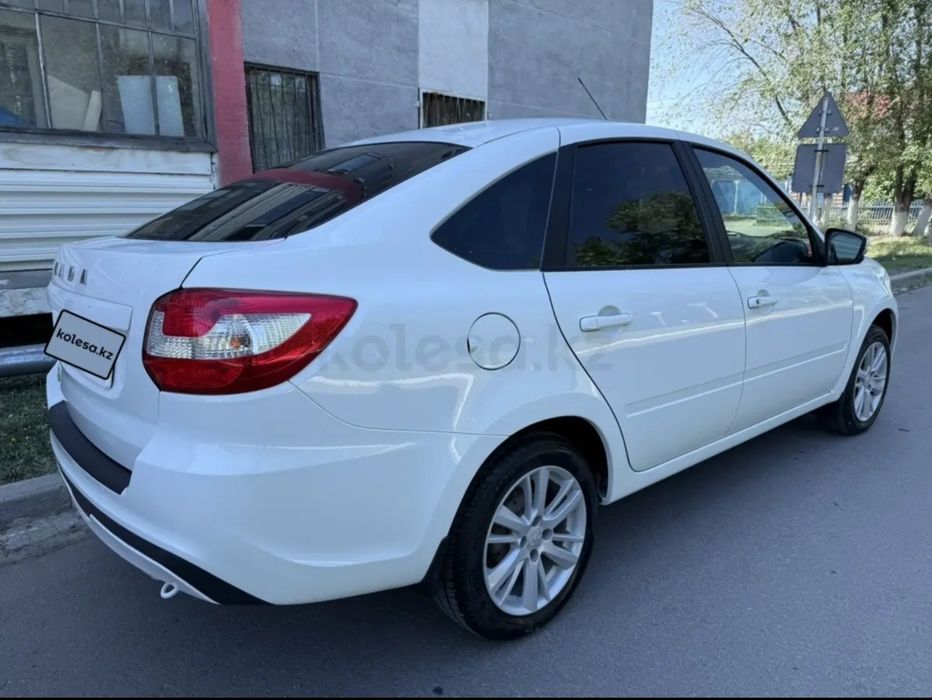 Продам LADA Granta FL