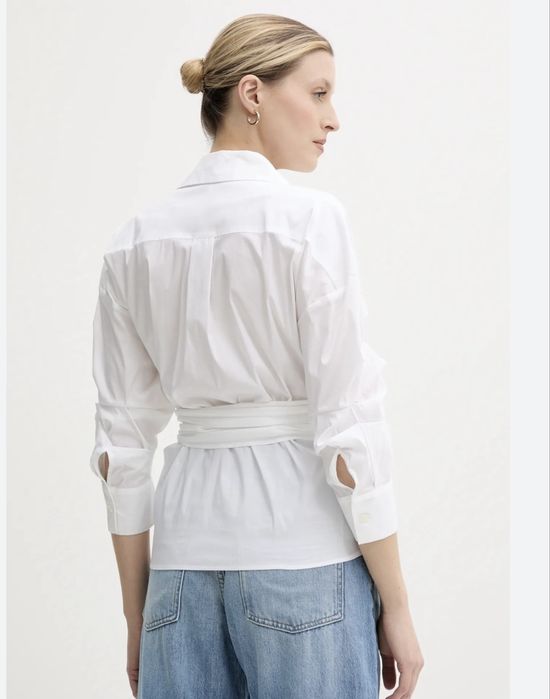 Liviana Conti риза в размер 40