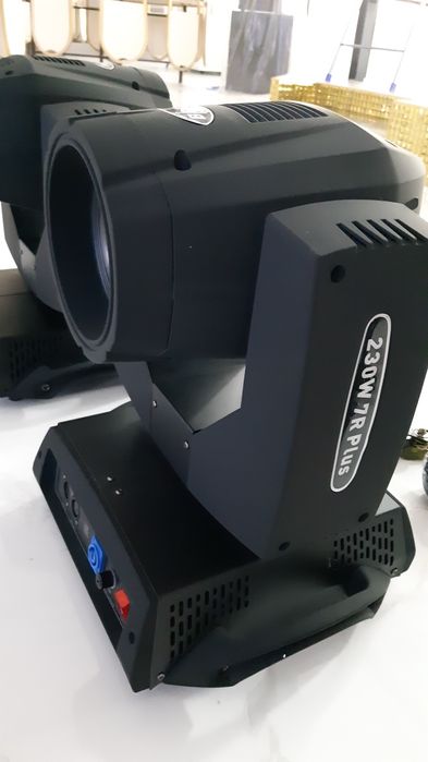 Световые оборудование