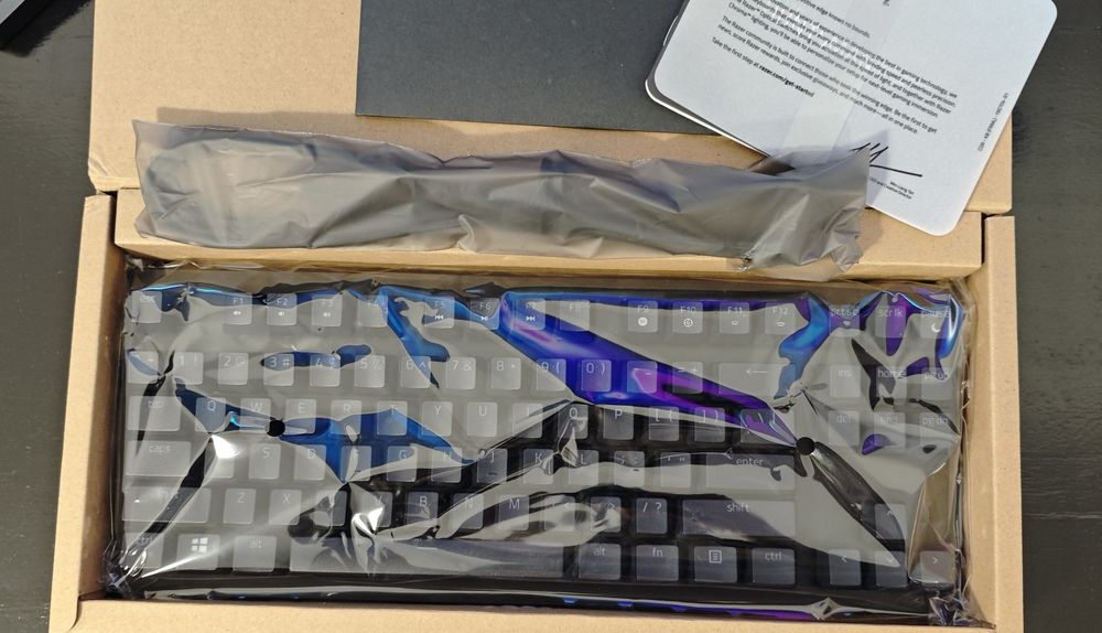 Razer Huntsman TKL Red Lenar Switch