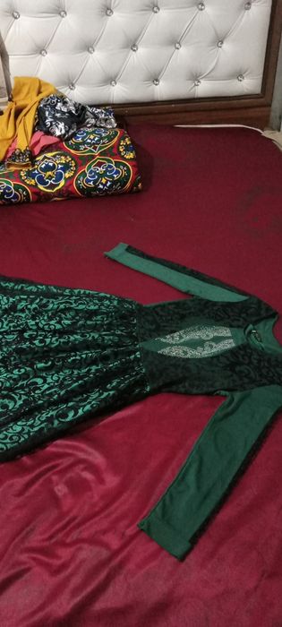 Көйлек сатылады...