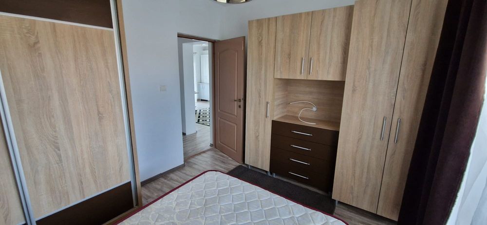 Apartament 3 camere, de inchiriat