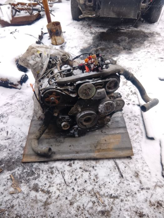 Продам двигатель Ауди а 6