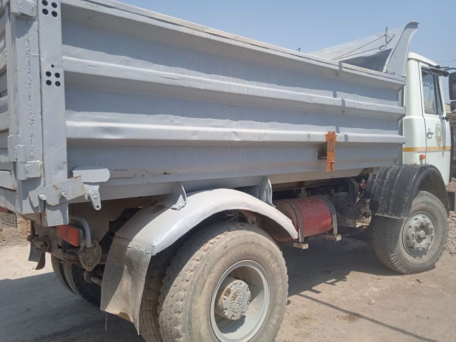 МАЗ самосвалы 5550 состояние хорошее