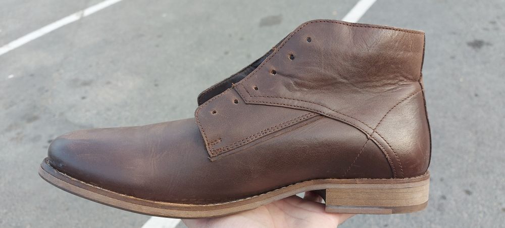 Ghete din piele Levis autentice 43-44