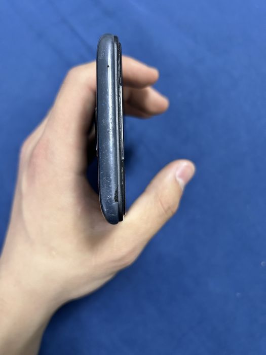 Продам Redmi note 9