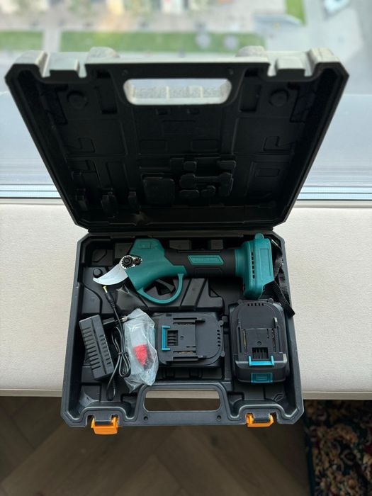 Секатор. Сучкорез 2 в 1