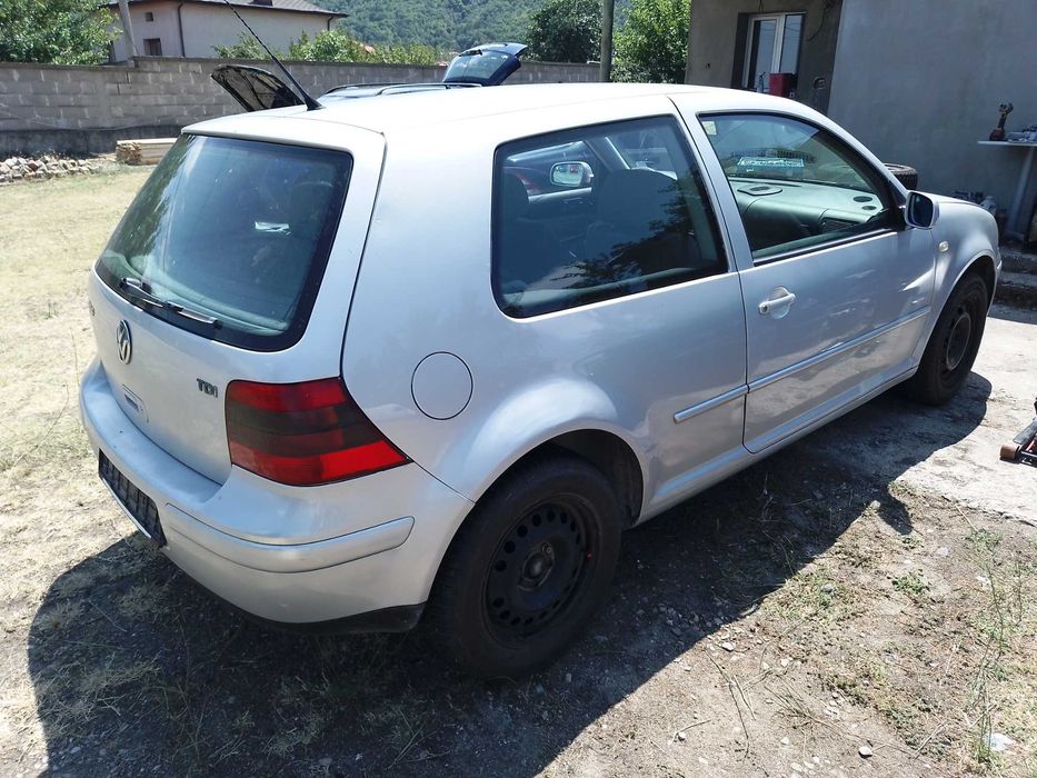 Фолксваген Голф 4 1.9 тди  на части