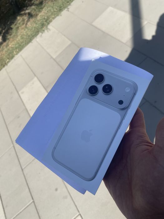 Iphone 17 pro 256 gb blue