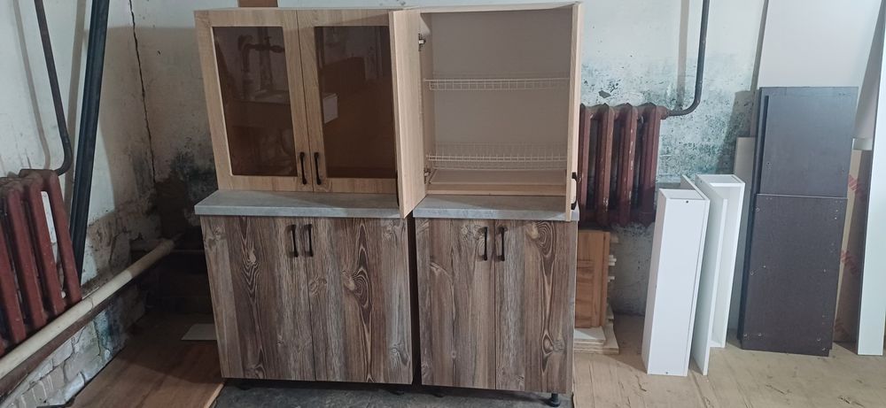 Продам кухню Новая!