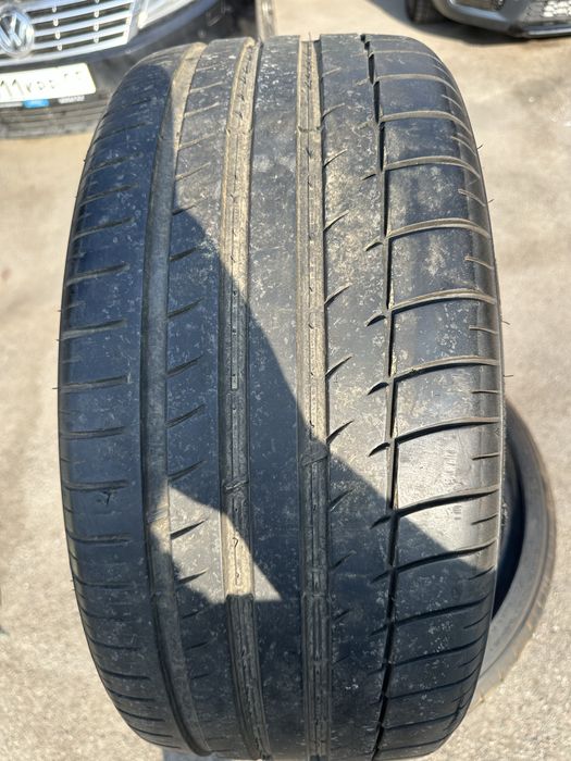 Продам шины 245/35/20 летние