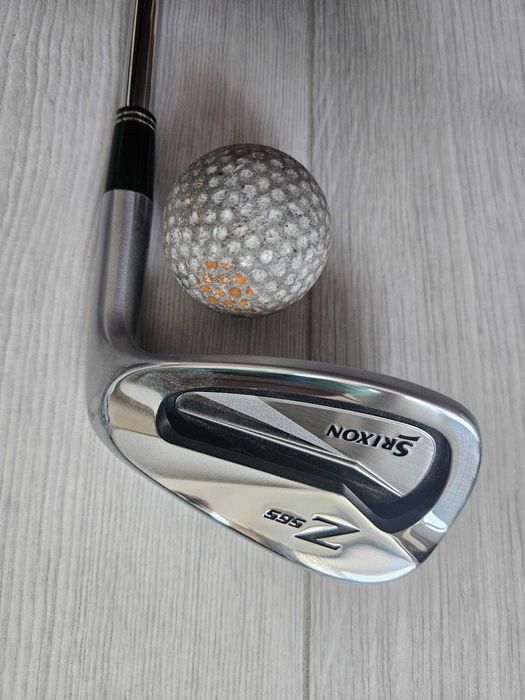Crosa de golf Srixon + o minge