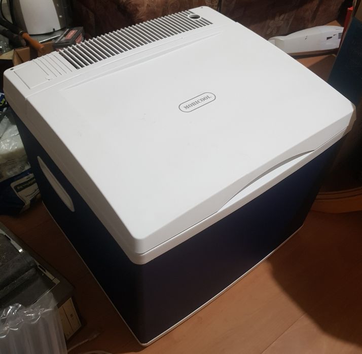 Dometic Mobicool MB40 фризер Hybrid  12V - 220V