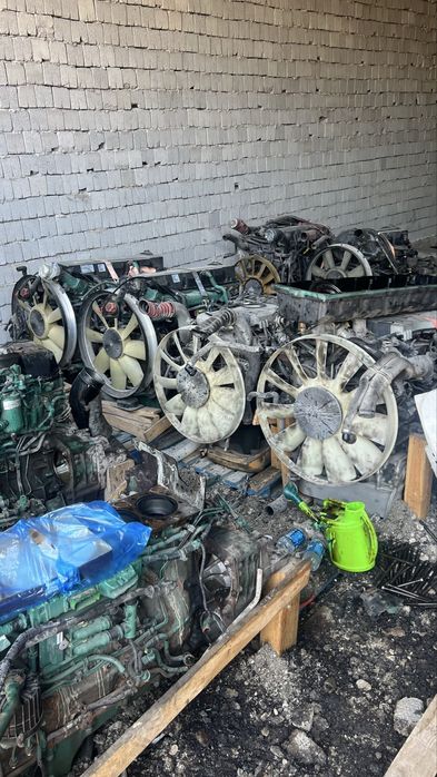 Запчасти грузовых Ман Вольво Мерс Даф