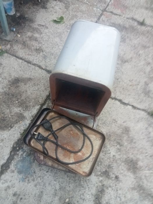 Электро духовка 90 г.