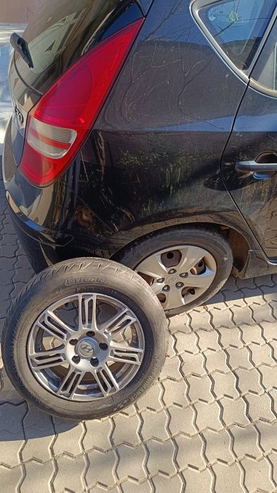 Hyundai i30 1.6 crdi 116 cp