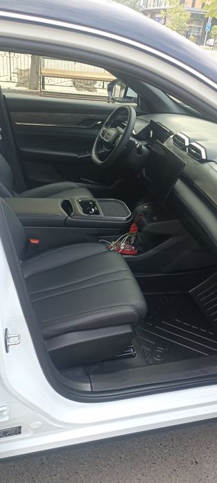 Вариантга ёки Насияга Dongfeng Aelous L 7 2025 зап 518 км.