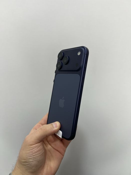 Iphone 17 Pro Max Dubai 1/1