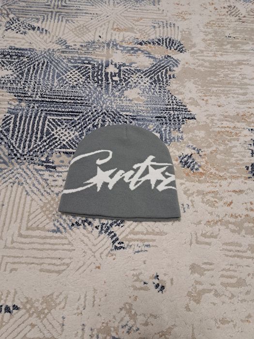 Шапки, Cortez, London