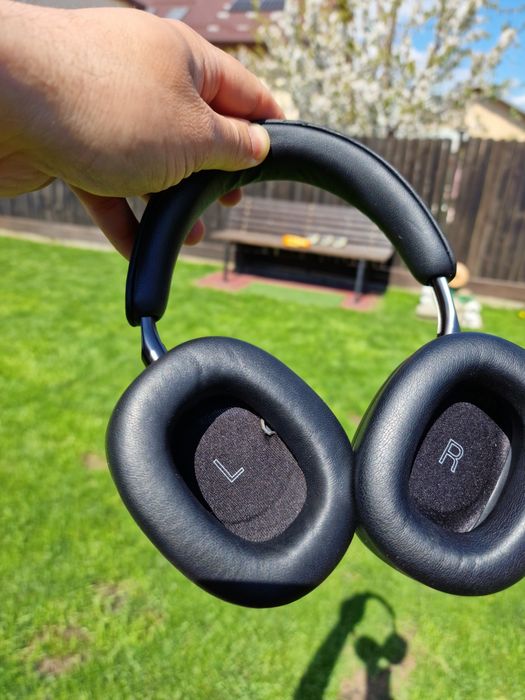 Bowers and Wilkins px8 defecte