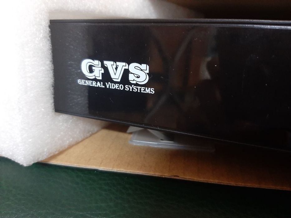 Продам видеорегистратор 4х канальный GVS