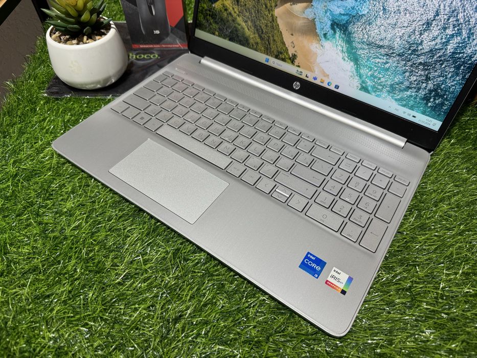 Ноутбук Hp Laptop 15s Core i5-1235U/16GB/SSD512GB/Iris Xe Graphics