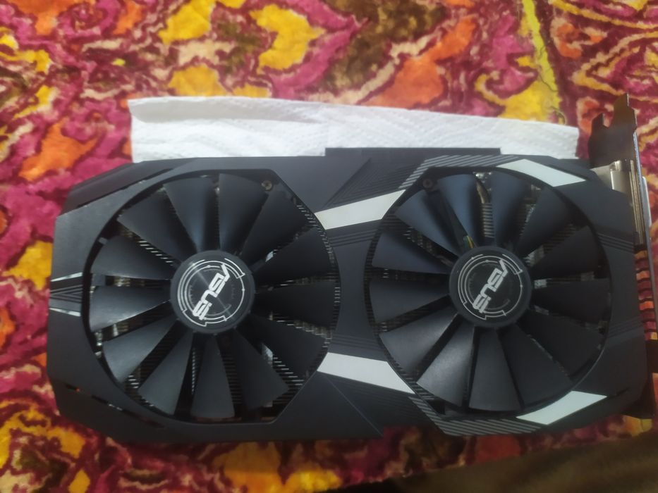 Продам видеокарту RX570