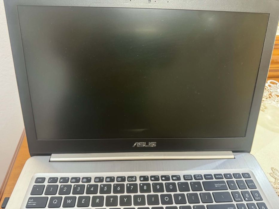 Laptop  I7 7700hq
