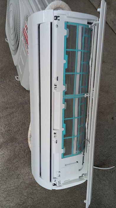 Климатик Bosch Climate 5000 за части