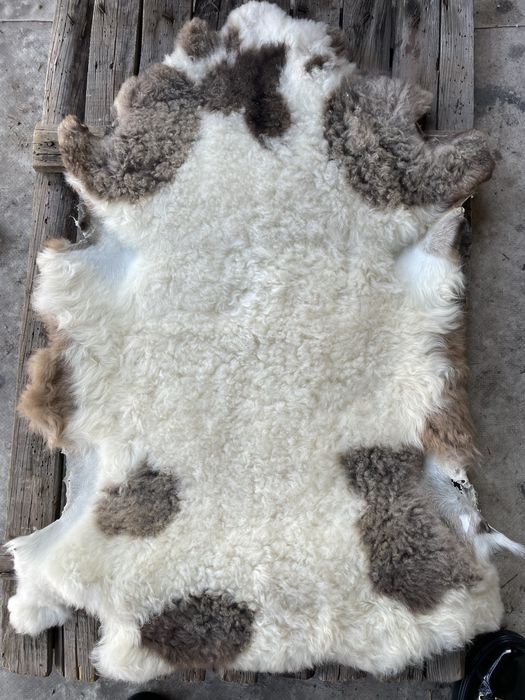 Агнешки кожи обработени топ качество