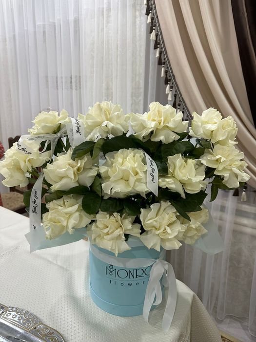 Monro flowers  и букет