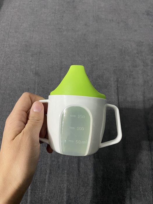 Поильник-непроливайка