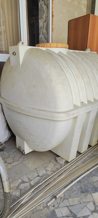 3 тонналик бочка сотилади