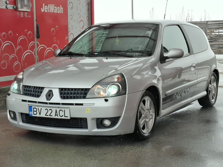 Renault Clio sport interior/exterior Rs  Variante Moto
