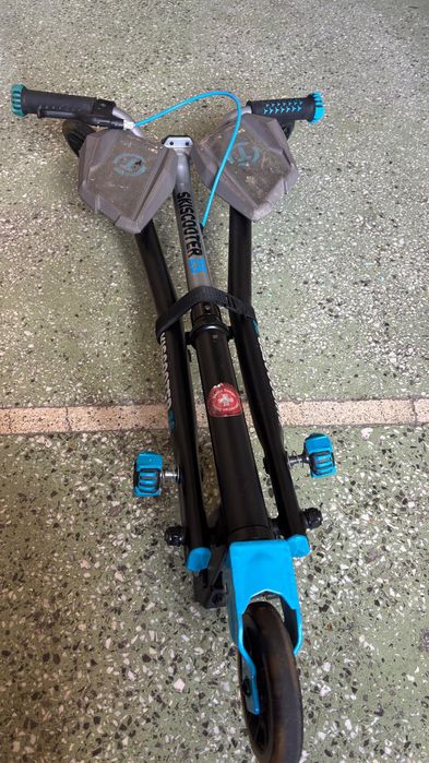 Trotineta Smartrike Skiscooter Z5 2 brate