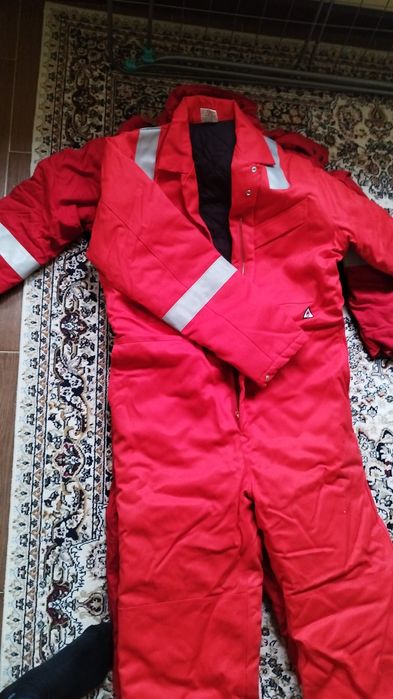 Мамандар киімі /