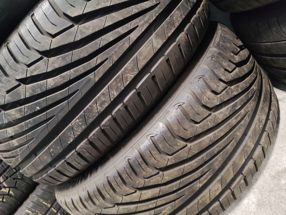 4 бр летни 225/40/18 Uniroyal