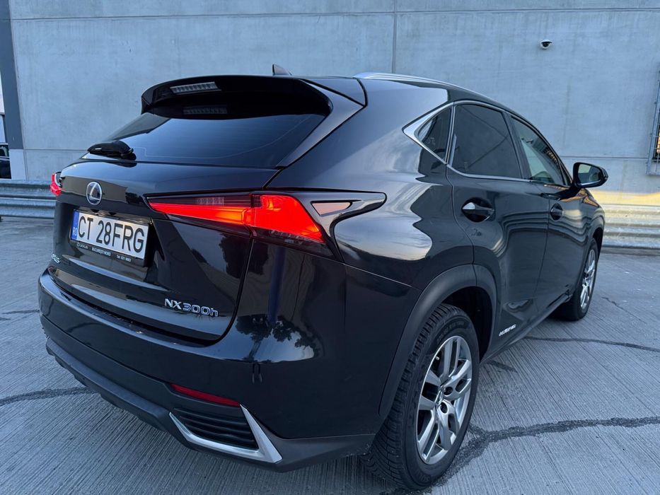 LEXUS NX 2019 — imagine 3