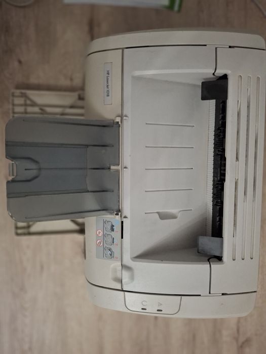 Принтер HP Laserjet 1018