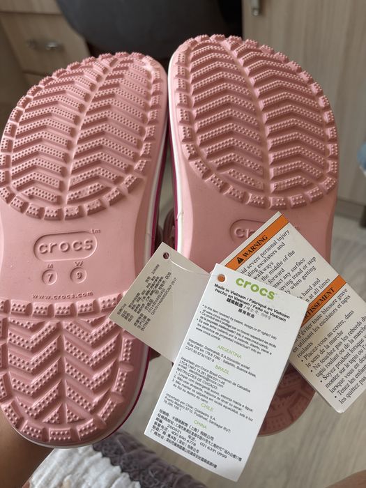 Кроксы новые 7000