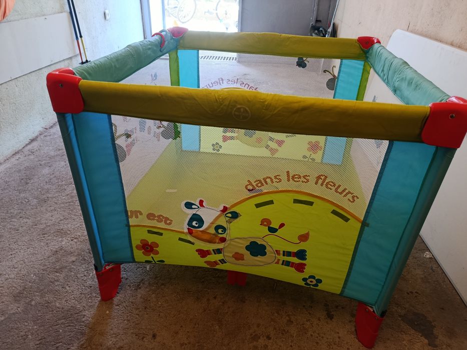 Продавам кошара за игра