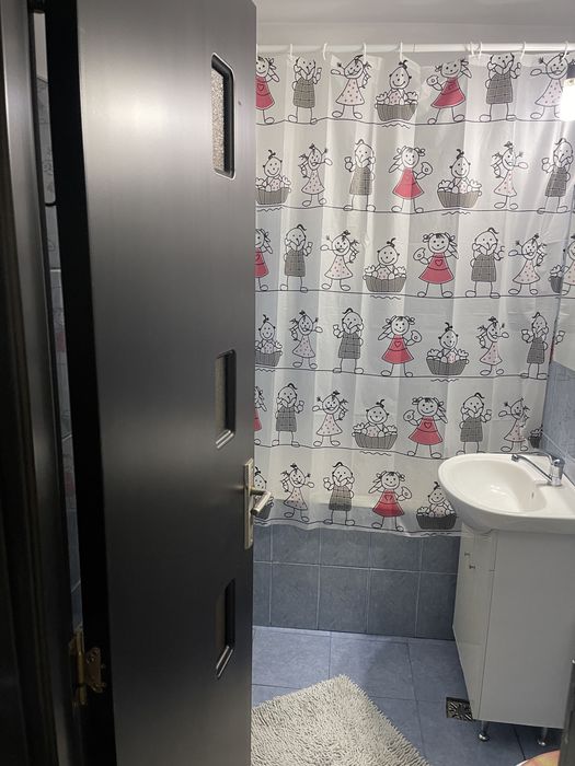 Apartament cu două camere!