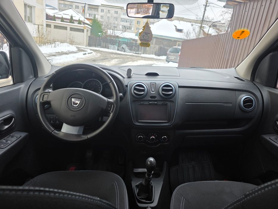Vând Dacia Lodgy  Stepway 1.5 diesel,  7 locuri