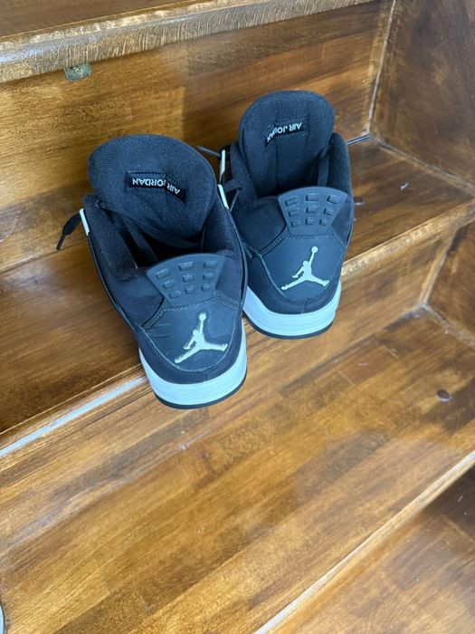 Adidasi jordan 4 model(White Thunder)