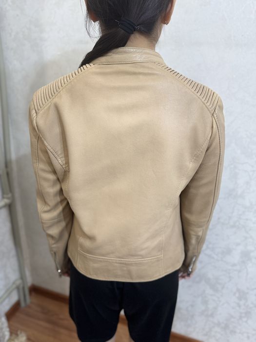 Продам кожанную куртку от Mango