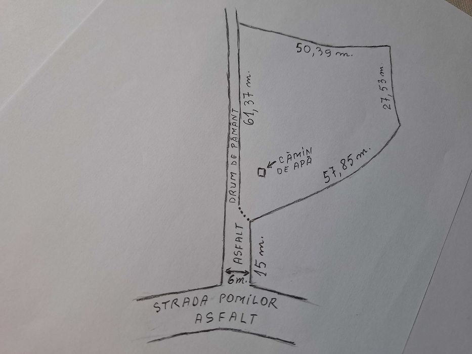 Teren intravilan Cornu, Prahova, la 23 km de Sinaia, 30 Euro mp.