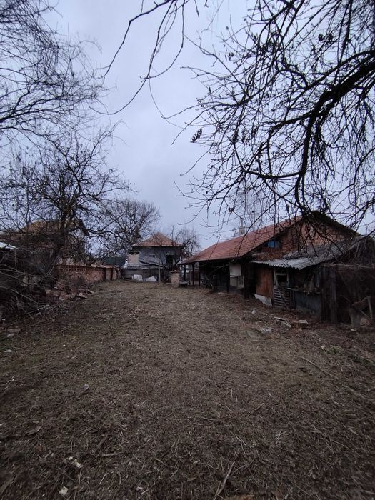 Продава се Къща в Мездра - 103 кв.м за 632 €/кв.м - Снимка #3