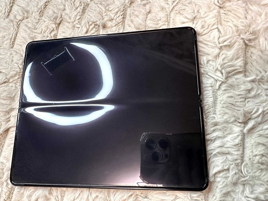 Samsung Z fold 5 512 gb